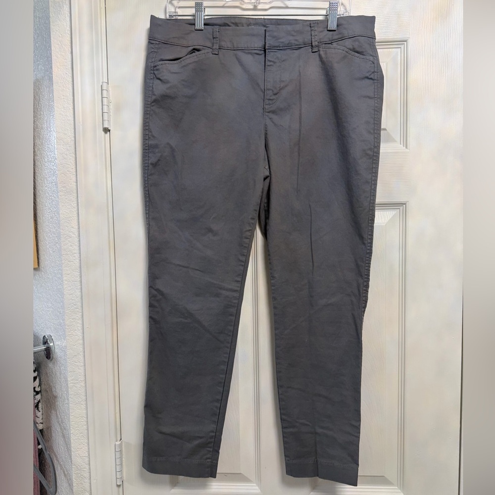 Old Navy Pixie Chino Ankle Pants Size 12 Blank Slate Grey Style 815033 Business